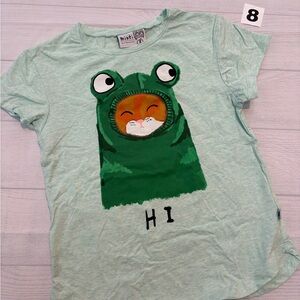 Minti Kids Tee with Frog Hoodie Design